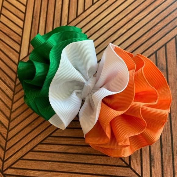 COPY - Flag of Ireland Hair Bow - Irish Pride Gifts - Picture 4 of 10